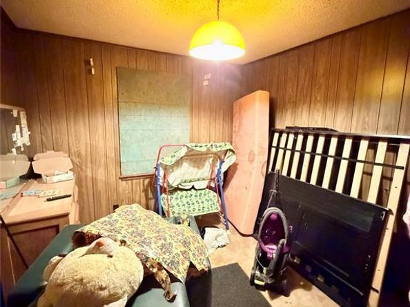 2523 N Prairie Creek Road , Dallas Texas 75227