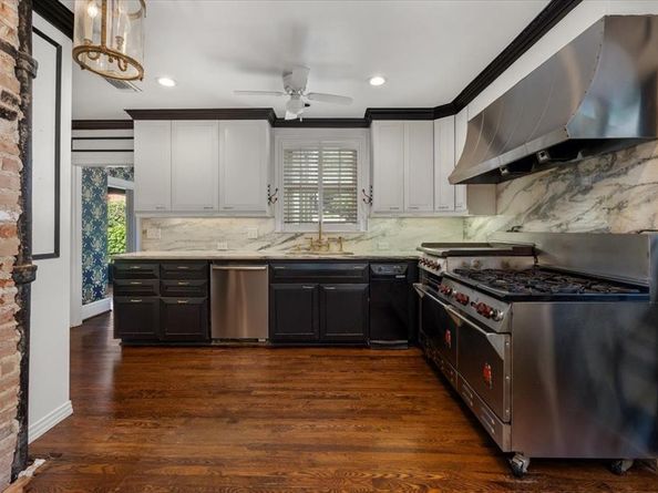 4720  Collinwood Avenue , Fort Worth Texas 76107