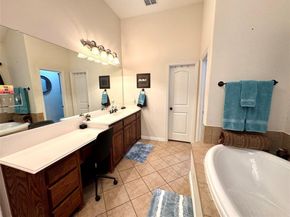 613  Buelwood Court , DeSoto Texas 75115