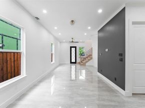 404  Pecan Drive , Dallas Texas 75203