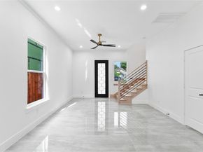 404  Pecan Drive , Dallas Texas 75203