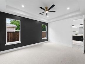 404  Pecan Drive , Dallas Texas 75203
