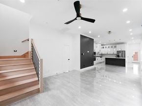 404  Pecan Drive , Dallas Texas 75203