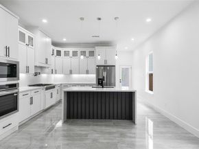404  Pecan Drive , Dallas Texas 75203