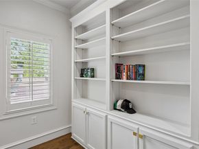 3827  Holland Avenue  C, Dallas Texas 75219