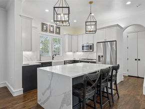 3827  Holland Avenue  C, Dallas Texas 75219