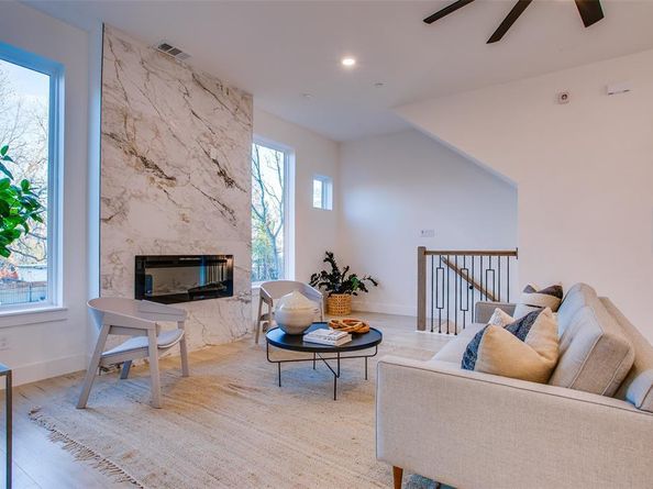 2130  Shea Road  1002, Dallas Texas 75235