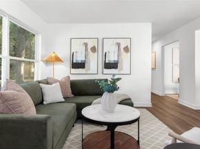 113 W State Street , Garland Texas 75040