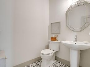 3909 W 7th Street , Fort Worth Texas 76107