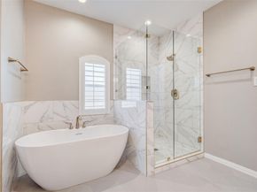 2506  Grizzly Run Lane , Euless Texas 76039