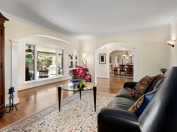 6950  Mossvine Drive , Dallas Texas 75254