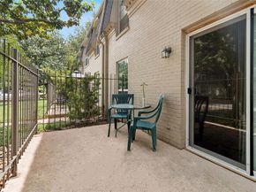5311  Fleetwood Oaks Avenue  163, Dallas Texas 75235