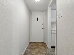 5311  Fleetwood Oaks Avenue  163, Dallas Texas 75235