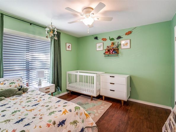 5840  Spring Valley Road  802, Dallas Texas 75254