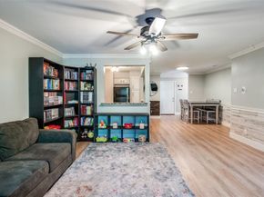 5840  Spring Valley Road  802, Dallas Texas 75254