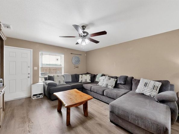 3726  Saddleback Drive , Dallas Texas 75227