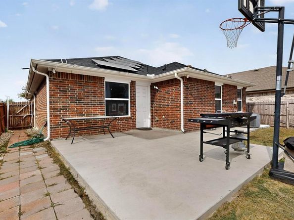 3726  Saddleback Drive , Dallas Texas 75227