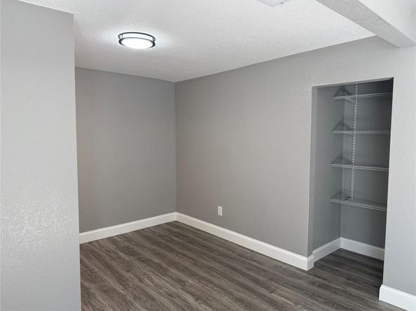 2205  Cottonwood Court , Grand Prairie Texas 75050