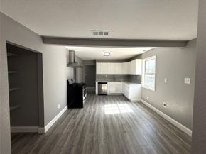 2205  Cottonwood Court , Grand Prairie Texas 75050