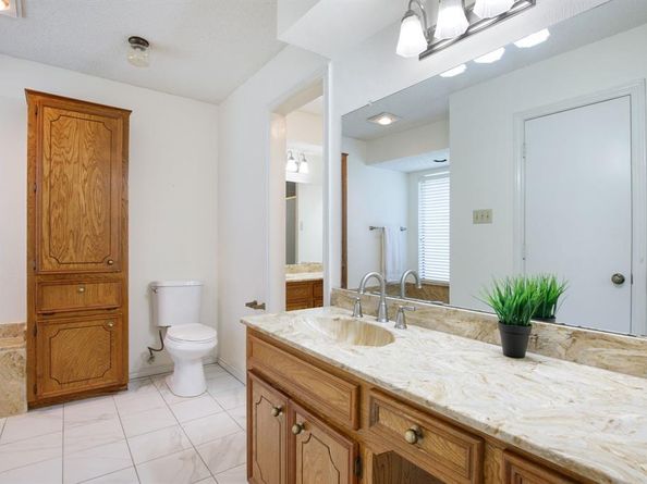 2215  Cedar Circle , Carrollton Texas 75006