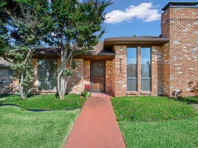 2215  Cedar Circle , Carrollton Texas 75006