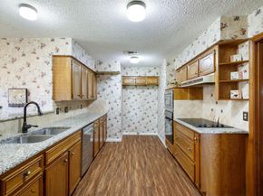 2215  Cedar Circle , Carrollton Texas 75006