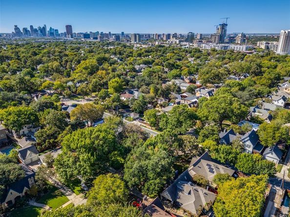 5407  Merrimac Avenue , Dallas Texas 75206