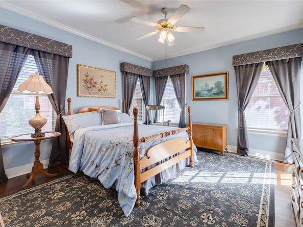 5407  Merrimac Avenue , Dallas Texas 75206
