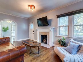 5407  Merrimac Avenue , Dallas Texas 75206