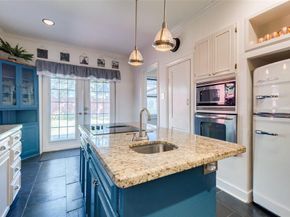 5407  Merrimac Avenue , Dallas Texas 75206