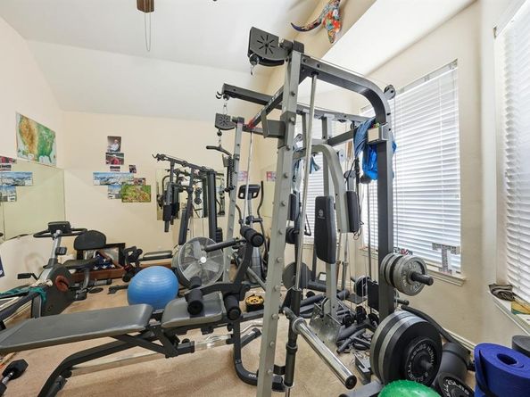 5010  Coventry Lane , Arlington Texas 76017