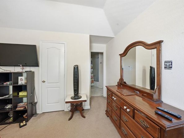 5010  Coventry Lane , Arlington Texas 76017