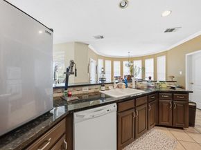 5010  Coventry Lane , Arlington Texas 76017