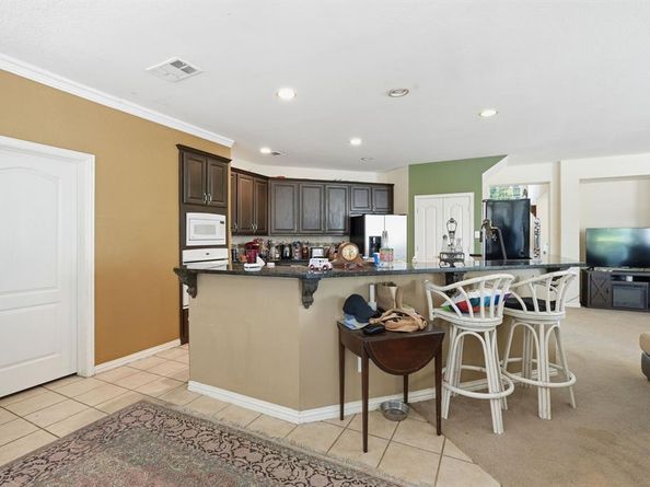 5010  Coventry Lane , Arlington Texas 76017