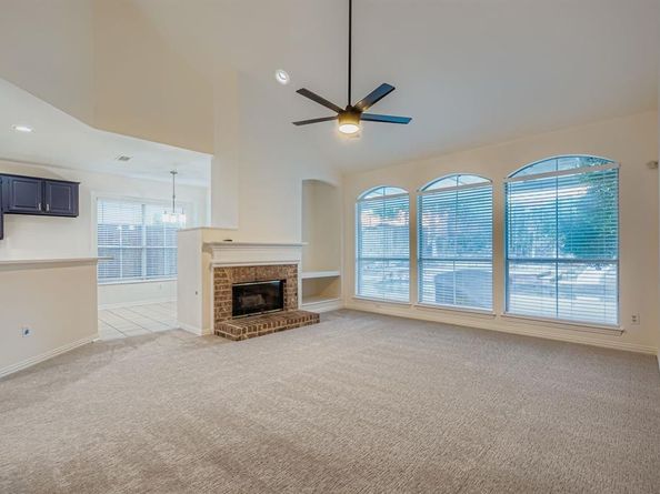 9313  Preston Trail , Irving Texas 75063