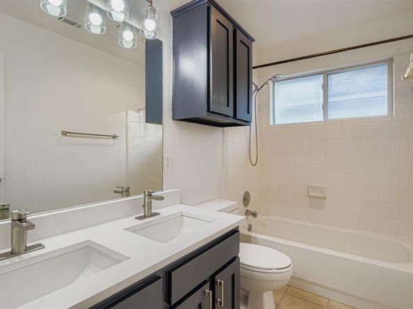 9313  Preston Trail , Irving Texas 75063