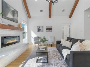 8811  Silver Creek Road , White Settlement Texas 76108