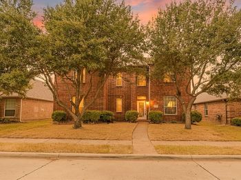 1309  Hazelwood Drive 