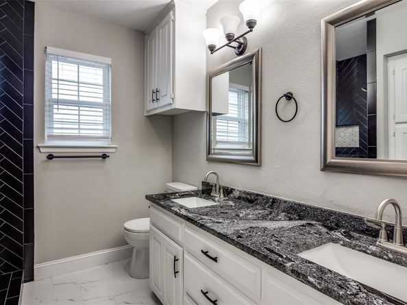 2103  Bay Club Drive , Arlington Texas 76013