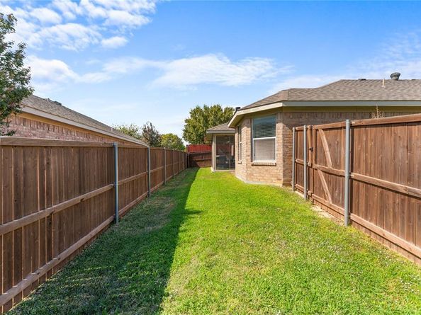 653  Mistymoor Lane , Fort Worth Texas 76052