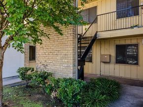 5607  Harvest Hill Road  1007, Dallas Texas 75230