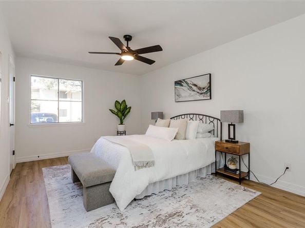 5607  Harvest Hill Road  1007, Dallas Texas 75230