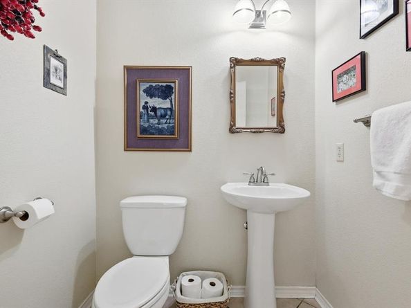 1222  Olde Towne Drive , Irving Texas 75061