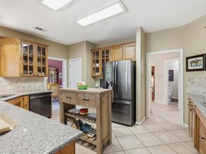 1222  Olde Towne Drive , Irving Texas 75061