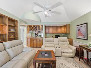 1222  Olde Towne Drive , Irving Texas 75061