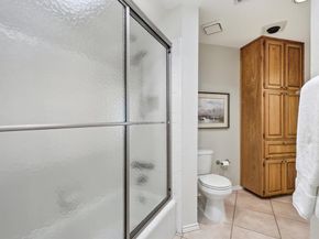 1222  Olde Towne Drive , Irving Texas 75061
