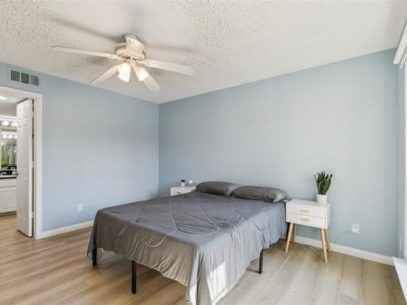5200  Martel Avenue  16C, Dallas Texas 75206
