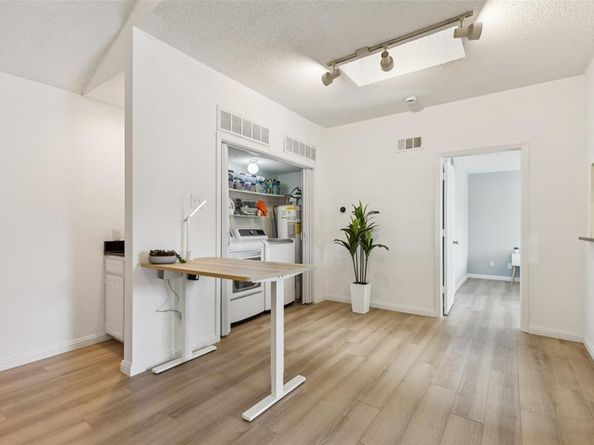 5200  Martel Avenue  16C, Dallas Texas 75206