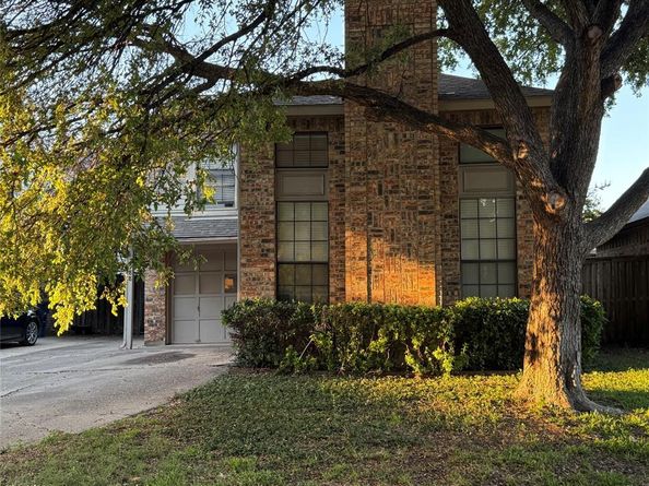 2988  Harbinger Lane , Dallas Texas 75287