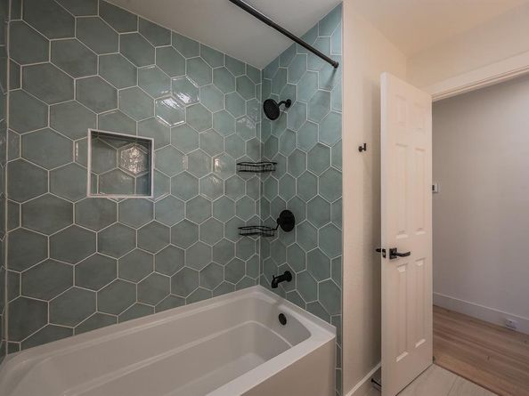 3031  Woodwind Lane , Dallas Texas 75229
